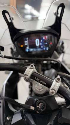 TRIUMPH TIGER 800 XR TRIUMPH TIGER 800 XR